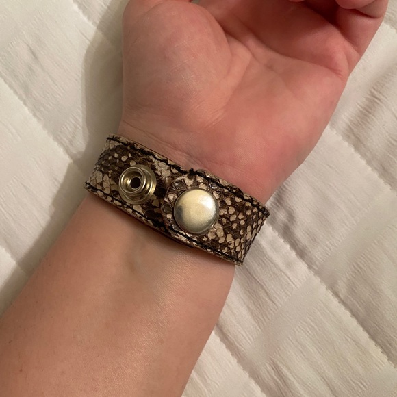 Snake Leather Cuff - Picture 4 of 4